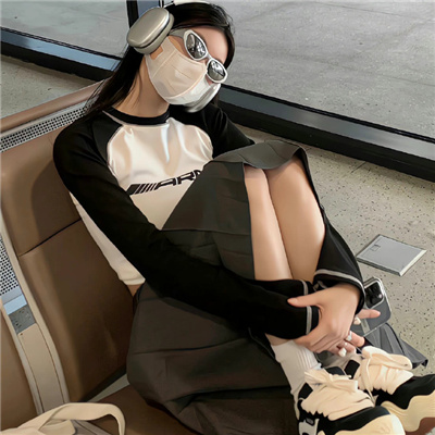 眉山結(jié)伴游玩三級空姐貊琰莎