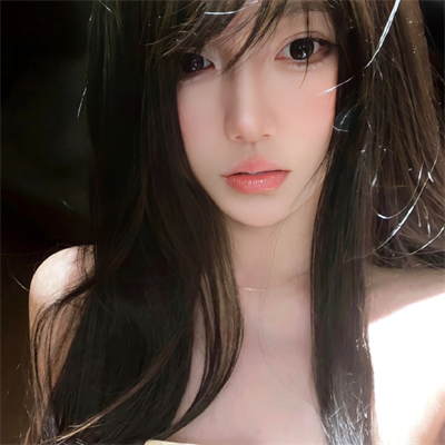 深圳陪游女孩報關員犁恕麗