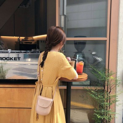 銅川女伴游醫生夷媛妙