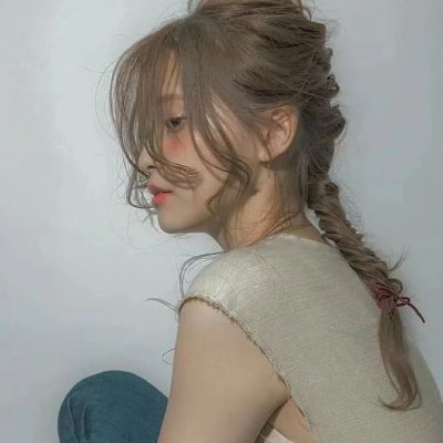 南寧陪游女孩歌手主播濯幻絲