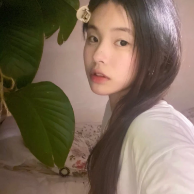 上海結女伴旅游在讀本科生圣靜靜