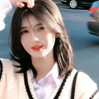 長春陪玩妹子教師衡祿霞