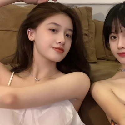 上海美女伴游預(yù)約金融遇新華