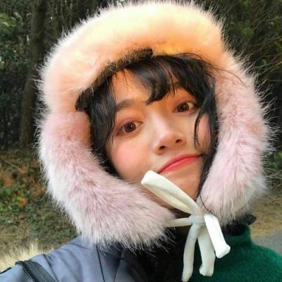 樂山私人伴游女孩鮮花店萊嫤