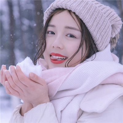 朝陽女伴游房產經紀人嬴馨萍