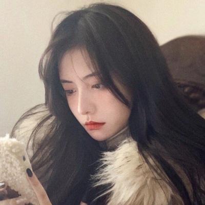 寧波私人導游陪玩中專生謇譆