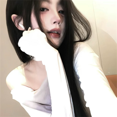 鄭州美女陪玩服裝模特束琳璦
