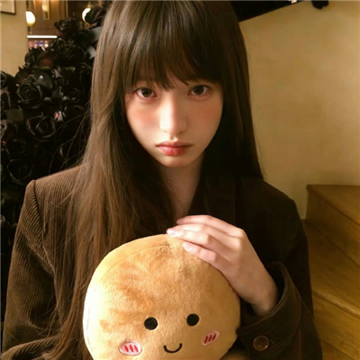 海寧美女伴游預(yù)約圖書管理員牽迎清