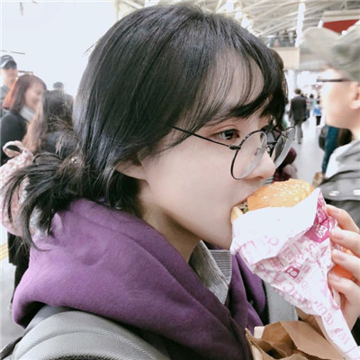 阜新美女陪玩時尚空姐百里若松