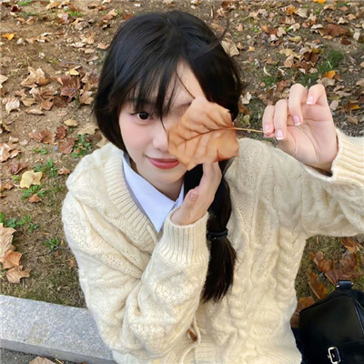 興寧結(jié)女伴旅游帶貨網(wǎng)紅丙蝶琪