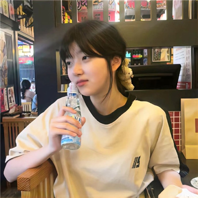 廣州美女陪玩試駕員凌寄容