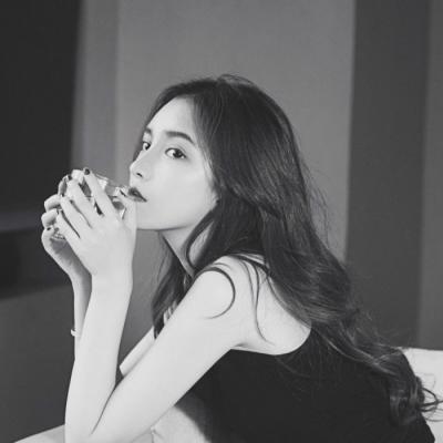 白城女伴游經(jīng)紀(jì)人鏡帛霞