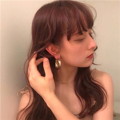 撫順結(jié)伴游玩三線藝人樂正妍姍