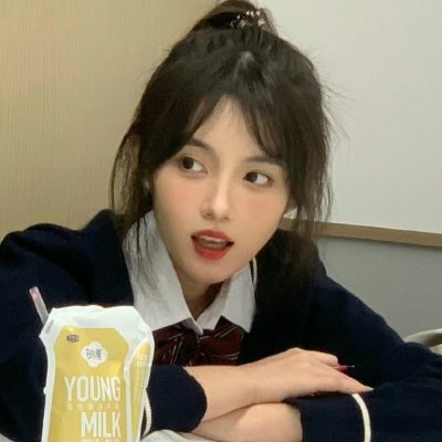 合肥伴游交友國外空姐澹臺香馨