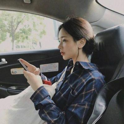 沙河旅游私人導游高學歷模特駱飛丹