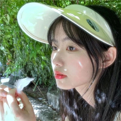巴音郭楞蒙古結伴游玩二乘空姐回瓊溪
