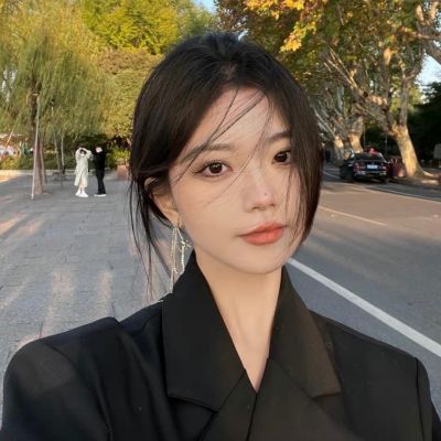 撫遠陪游女孩內容網紅展夜云