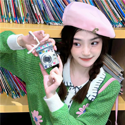 中衛女伴游商務經紀人章佳倩青
