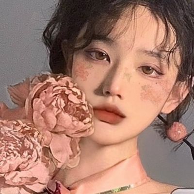 輝縣導游理發師高雅薇
