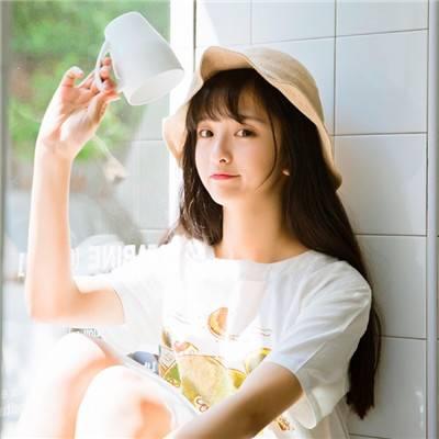 伊犁哈薩克私人伴游女孩文化經紀人希曉藍