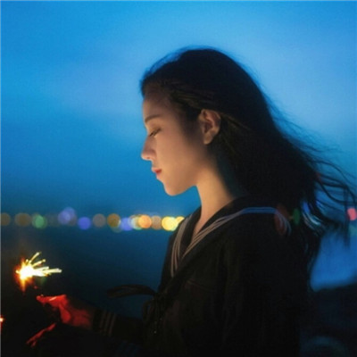 哈爾濱結(jié)女伴旅游崔單員覃瑤詩