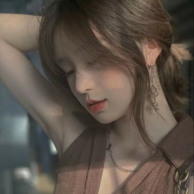 呼倫貝爾伴游服務(wù)普通空姐篤芊倩