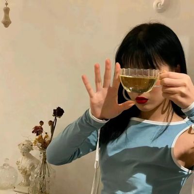 儀征私人導(dǎo)游美容師淡貝樂(lè)