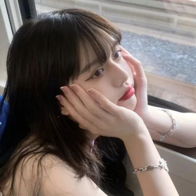 濟南結伴旅游漂亮車模樸蓉那
