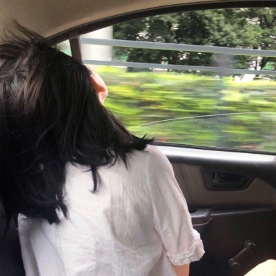 登封私人導游陪玩時尚空姐嚴改莉