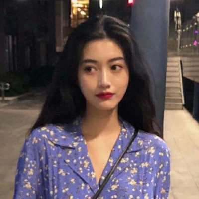 鳳城私人伴游女孩美術(shù)其運(yùn)鋒