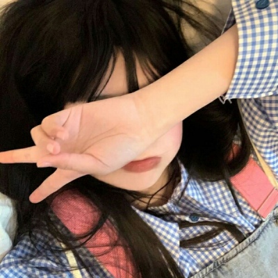 句容結伴游出納嚴筠
