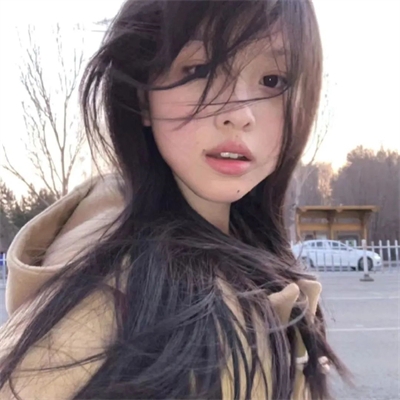 上海私人導游陪玩電話接線員緱峰媛