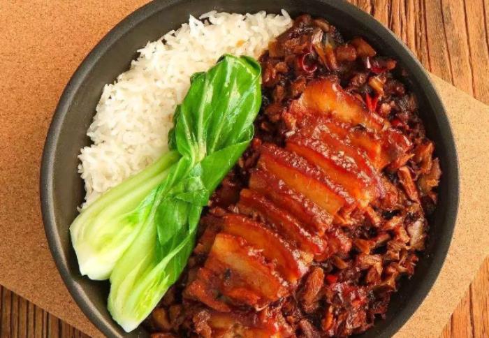 廣州正宗煲仔飯?jiān)谀睦?廣州哪家煲仔飯最好吃