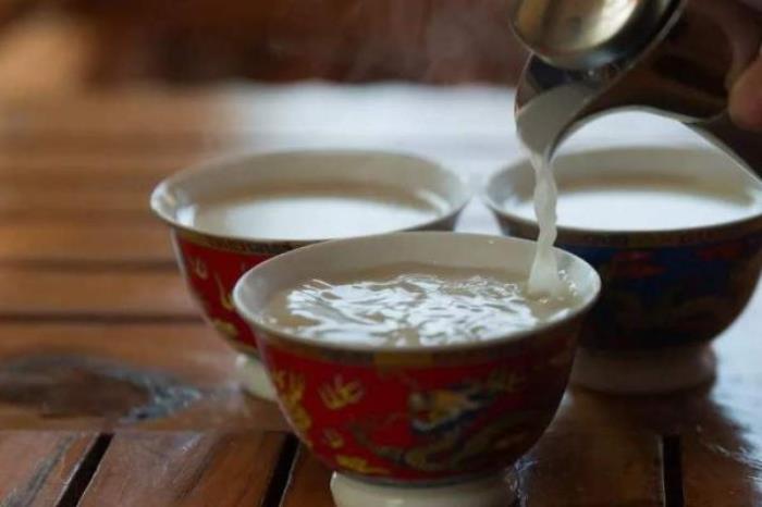 拉薩有什么地道的美食 拉薩美食攻略