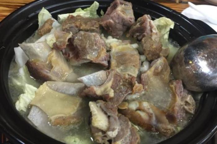 麗江有哪些美食街巷和特色美食