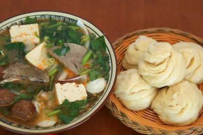 烏魯木齊本地傳統名菜推薦