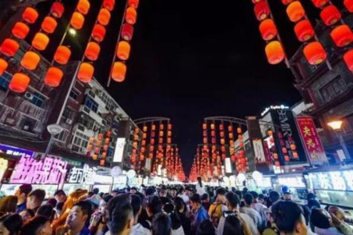 洛陽老城十字街夜市必吃美食有哪些