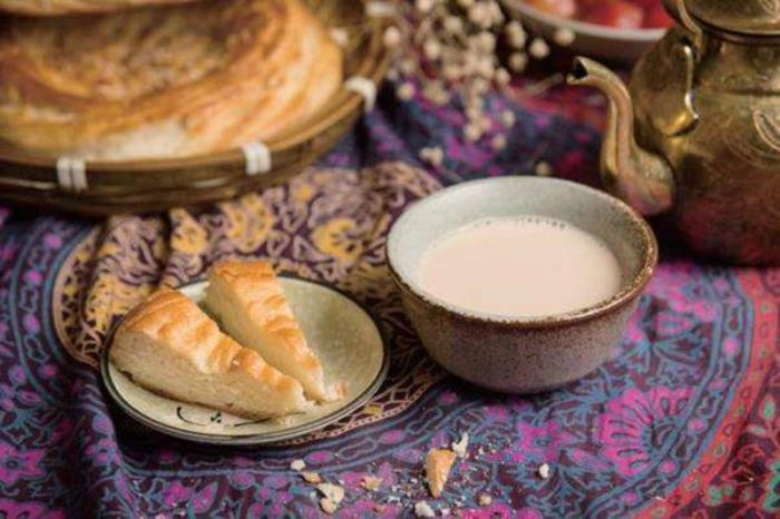 新疆的奶茶有什么特點(diǎn) 新疆的奶茶有什么特點(diǎn)
