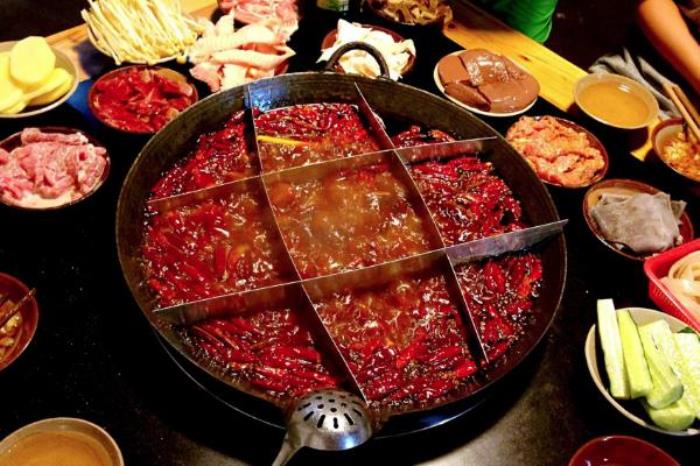 重慶地道老火鍋推薦 重慶美食推薦